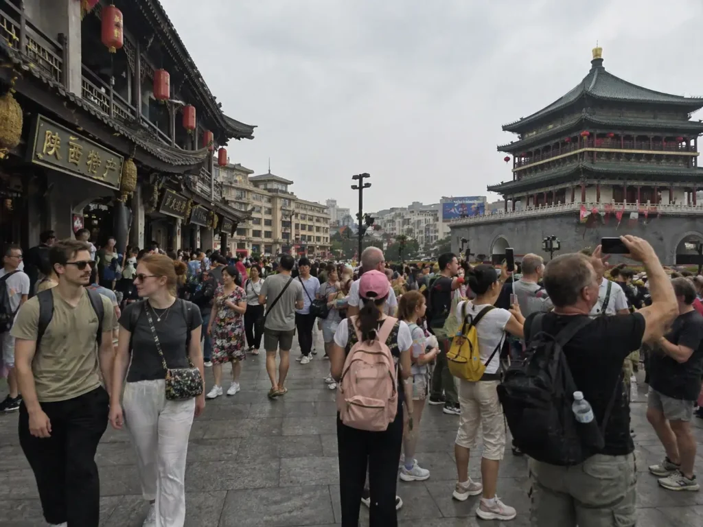 Many people go to Xi'an on vacation