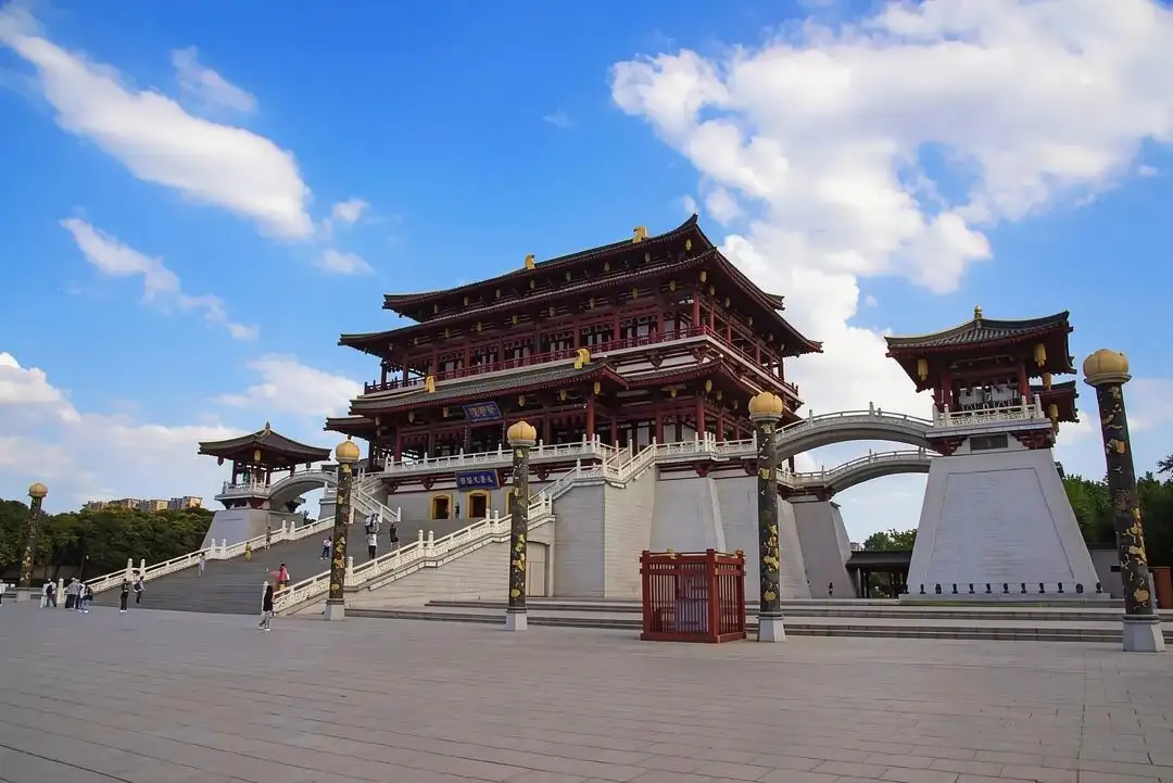 Xi'an China History : An ancient city with a history of more than 3,000 years