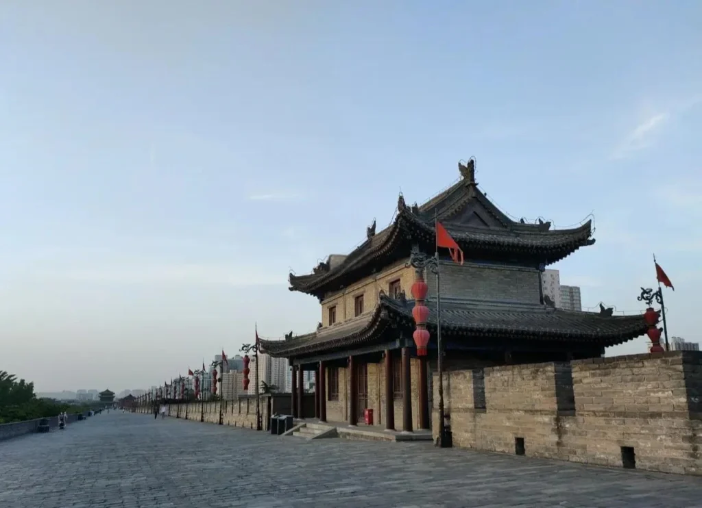 Xi’an tours & City Wall