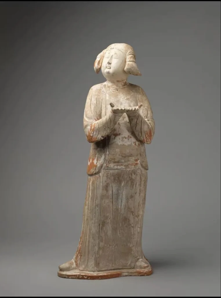 A gilded statue of Amitabha Buddha created by Dong Qin in the fourth year of the Kaihuang era of the Sui Dynasty: One of the Three Treasures of the Xi'an Museum