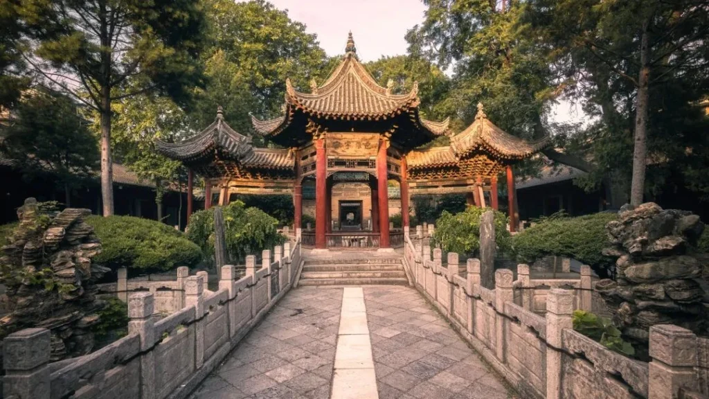 Hua Jue Alley Grand Mosque — A Hidden Oasis of Tranquility on a Trip to Xi'an