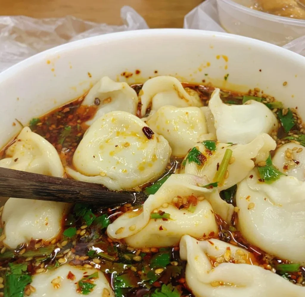 Xi’an Walking Tour: sour soup dumplings