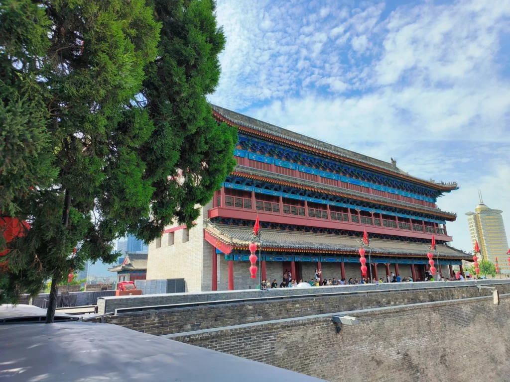 Xi’an Sights: xi'an city wall